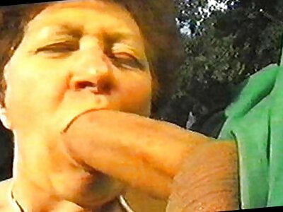 টকটকে শ্যামাঙ্গিনী তার বাংলা দেশের চোদাচোদি ভিডিও নখের গভীরে থাকে
